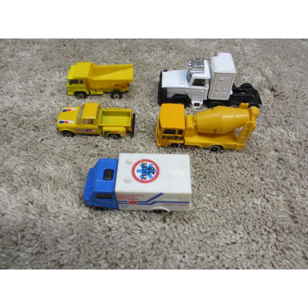 LOT OF 5 TOY VEHICLES AMBULANCE DUMP TRUCK CEMENT TRUCK SEMI TRAILER
